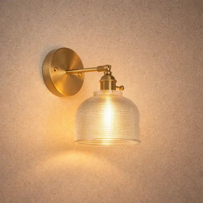 Idane glass wall light, golden retro clarity | Wickleigh