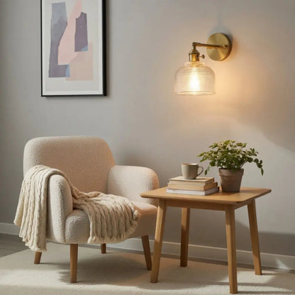 Idane glass wall light, golden retro clarity | Wickleigh