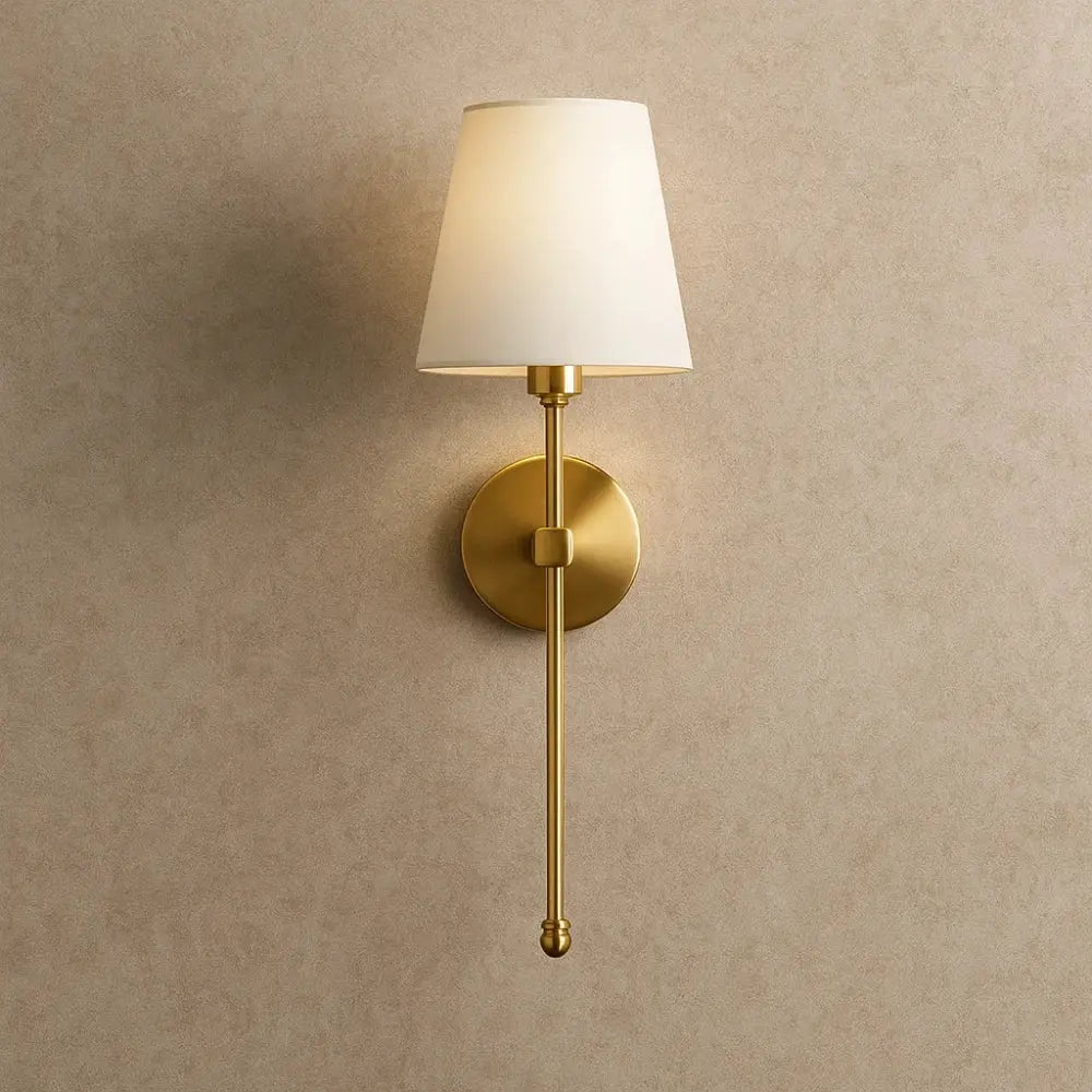 Alnell wall light, torch-style metal arm, gold finish | Wickleigh