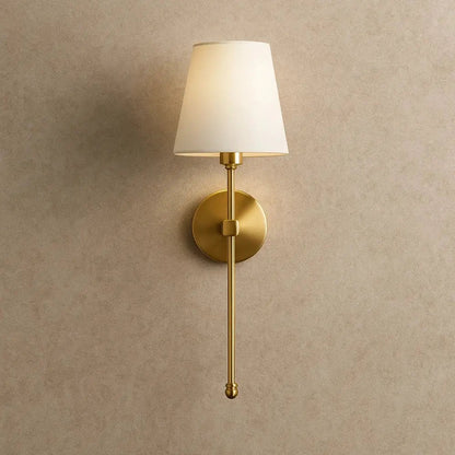 Alnell wall light, torch-style metal arm, gold finish | Wickleigh