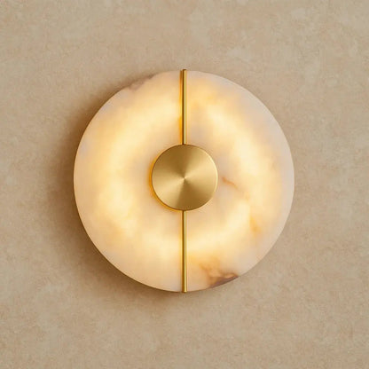 Brova wall light, warm white 2700-3500K, gold finish, 20 cm | Wickleigh