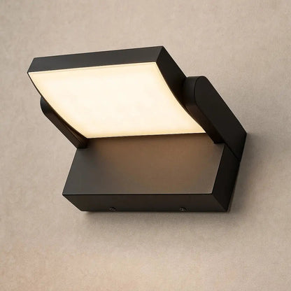 Arven outdoor wall light | Wickleigh