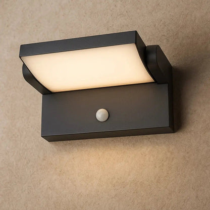 Arven outdoor wall light | Wickleigh