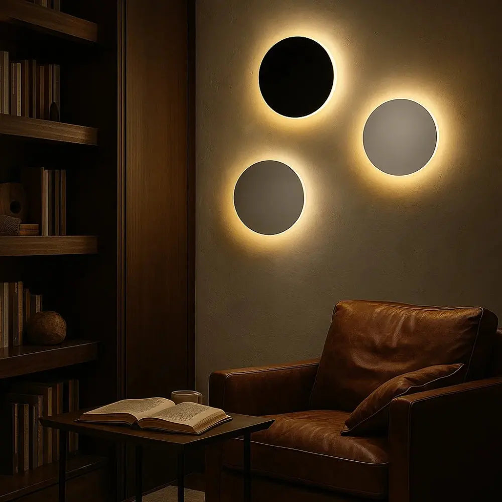 Sigen round wall light | Wickleigh