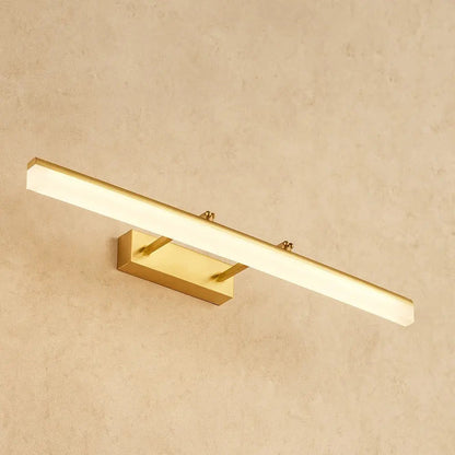 Yllin bathroom wall light, gold finish, 50cm | Wickleigh