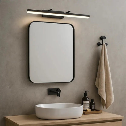 Yllin bathroom wall light | Wickleigh