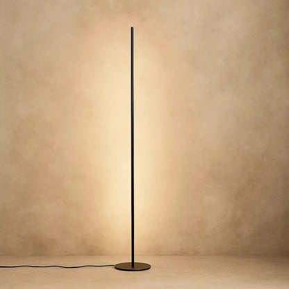 Helvra floor lamp | Wickleigh
