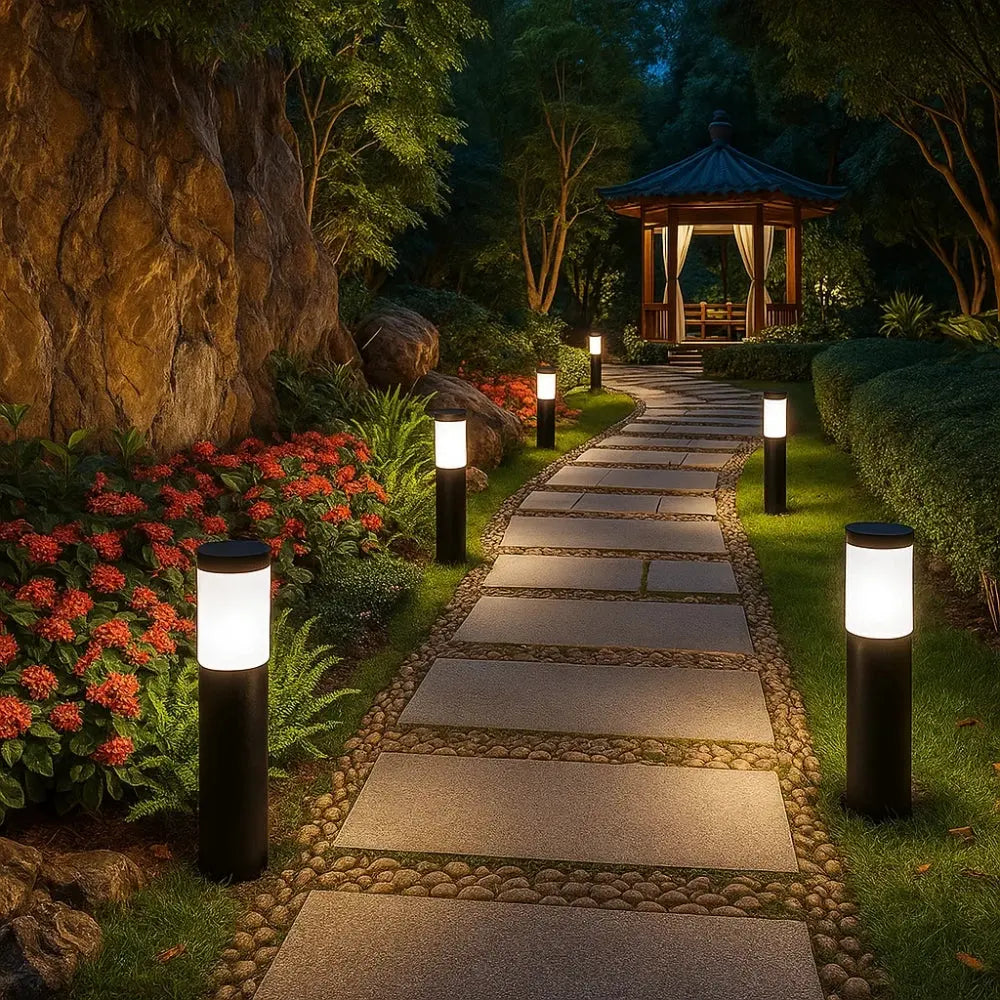 Innra solar garden light | Wickleigh
