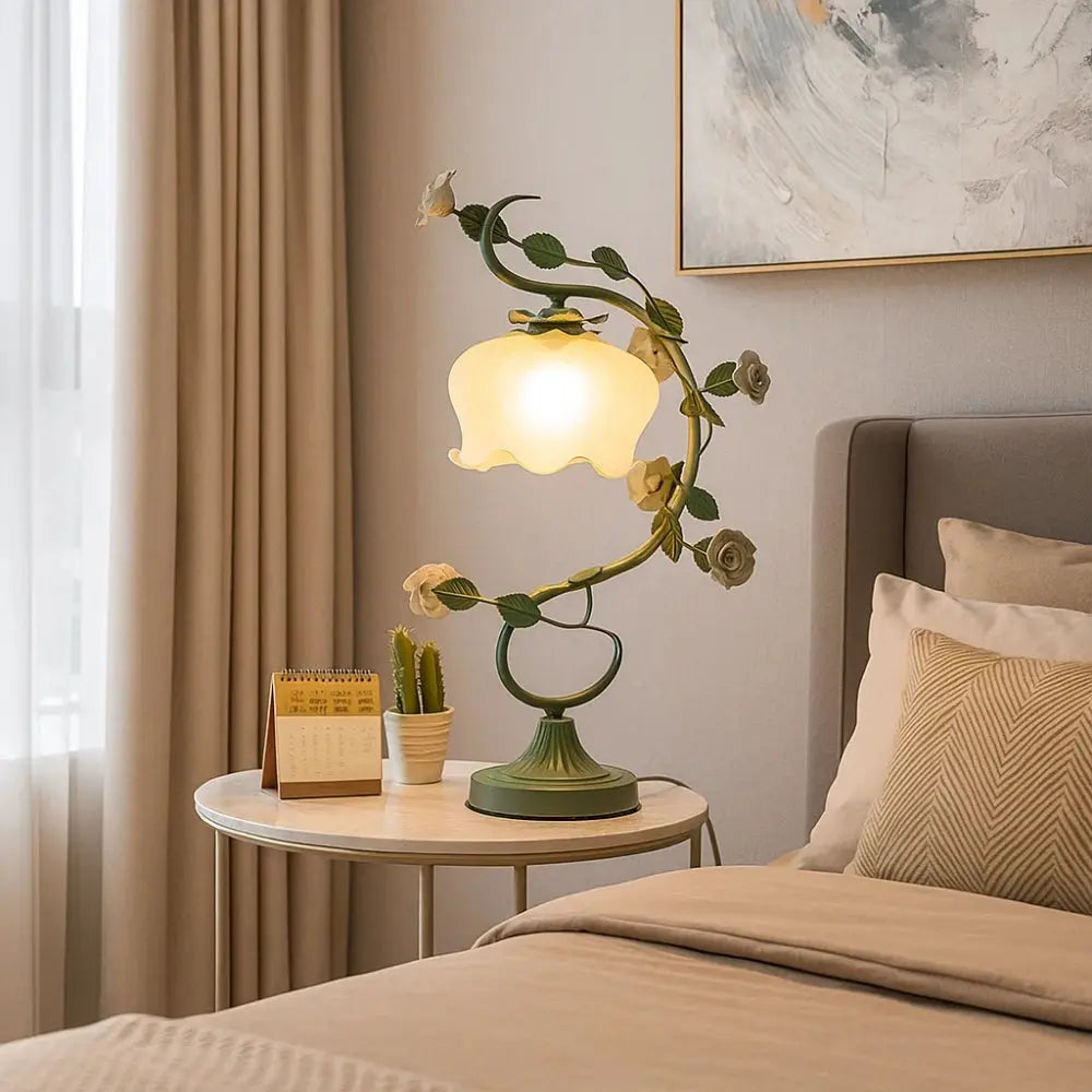 Stena table lamp | Wickleigh