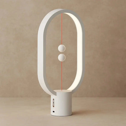 Ullen magnetic table lamp, white | Wickleigh