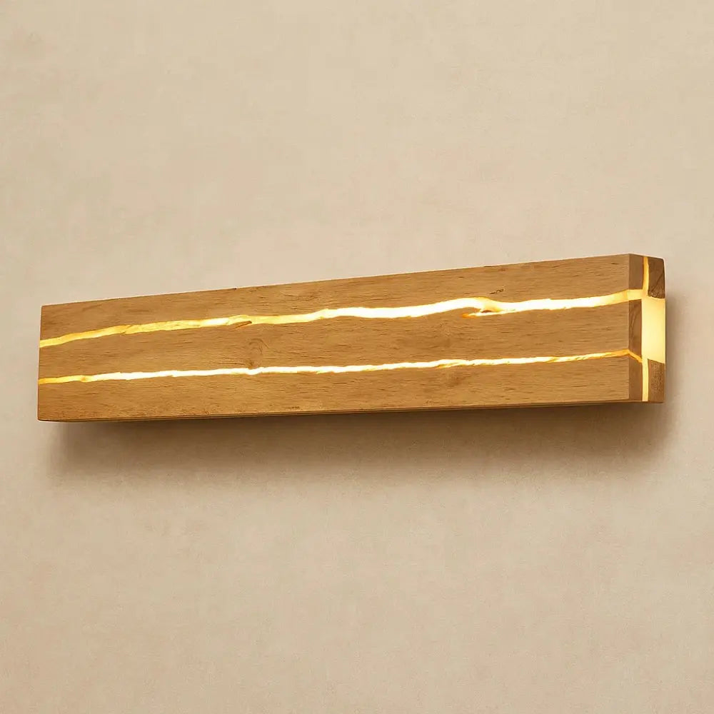 Corven wood wall light, 50 x 7.5 cm, backlit crack effect | Wickleigh