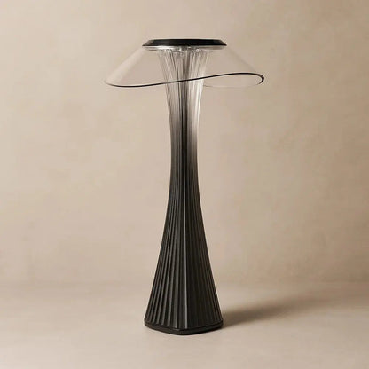 Valna desk lamp | Wickleigh