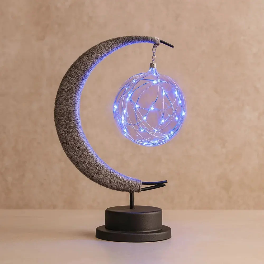 Yorven bedside lamp | Wickleigh