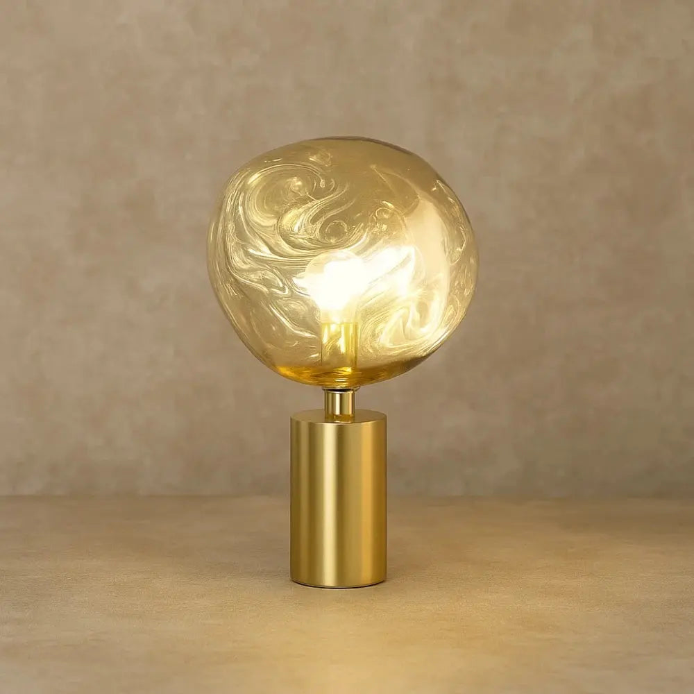 Svain table lamp, 43cm, gold finish | Wickleigh