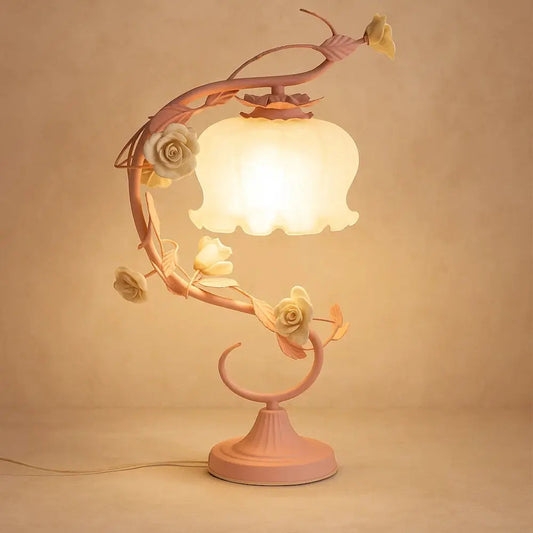 Stena table lamp | Wickleigh