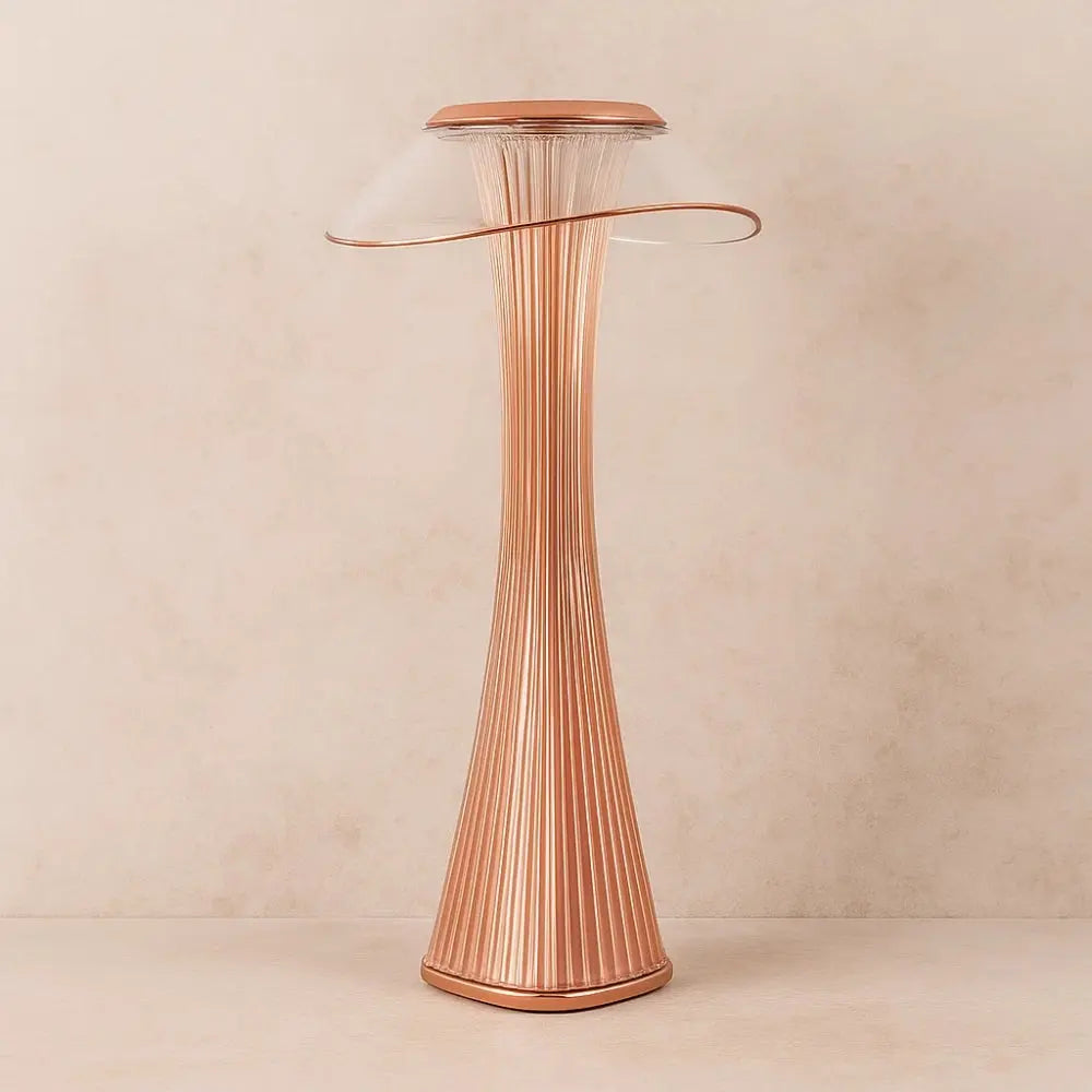 Valna desk lamp | Wickleigh