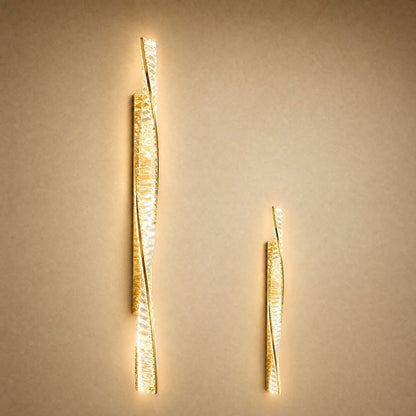 The two heights of the Frena crystal wall light, 50 and 100 cm | Wickleigh