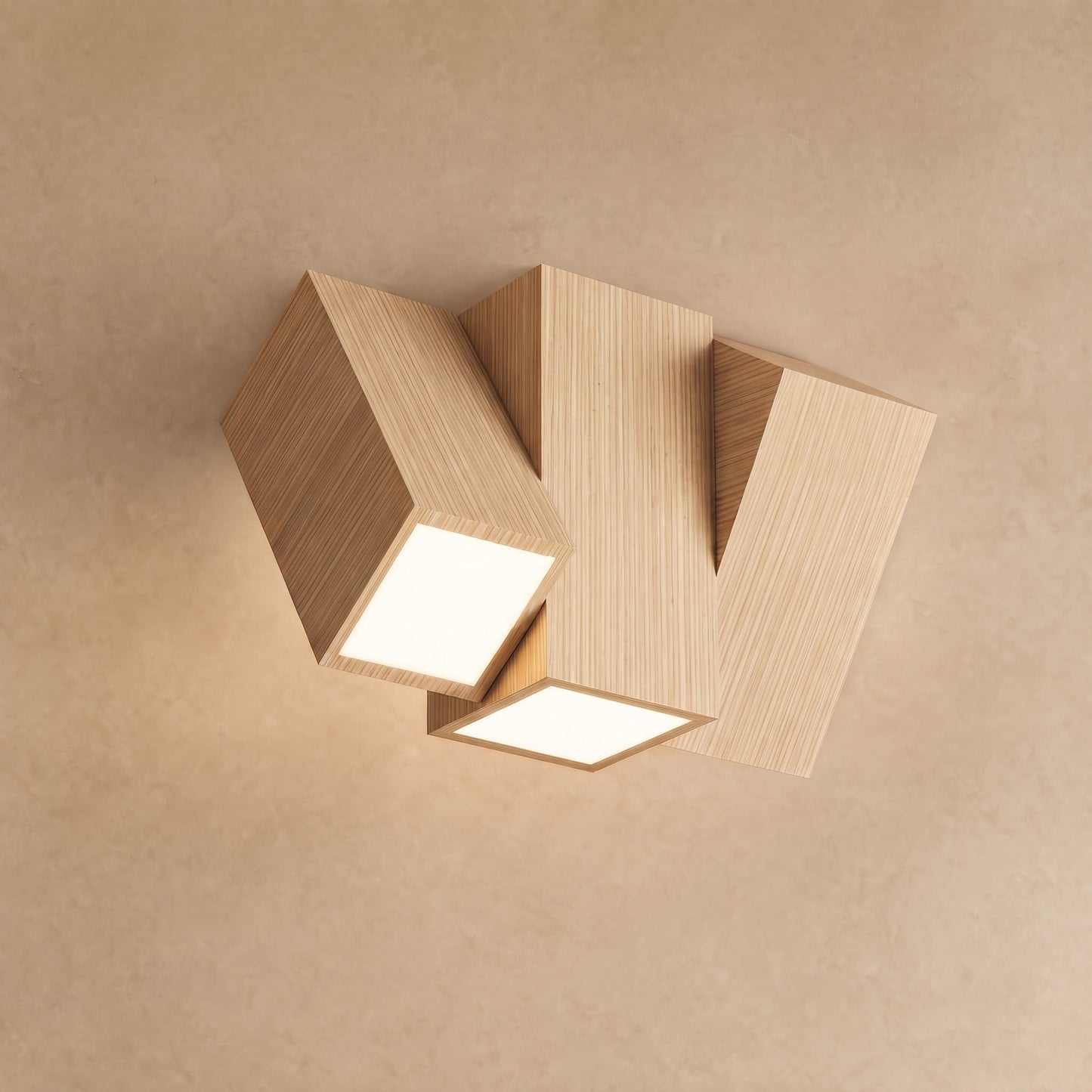 Gylen ceiling light, fan of three blades in light oak finish | Wickleigh