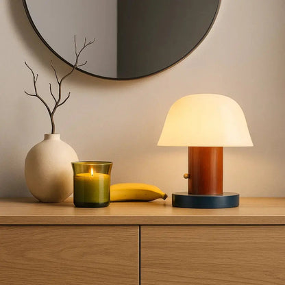 Holin table lamp | Wickleigh