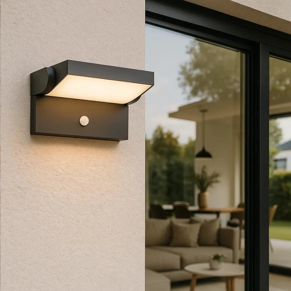 Arven outdoor wall light | Wickleigh