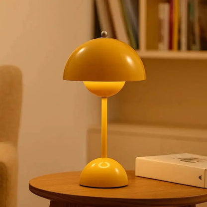 Rovlen retro mushroom lamp | Wickleigh