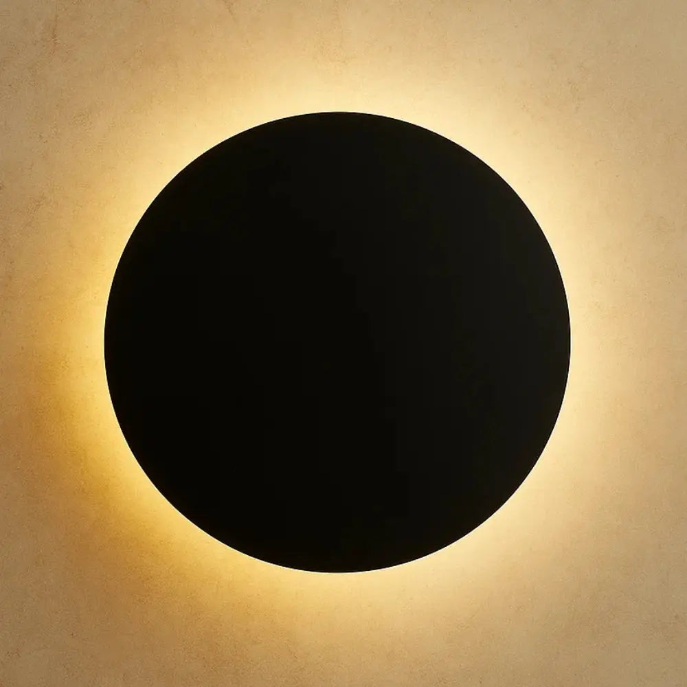 Sigen round wall light, black, Ø 30cm | Wickleigh