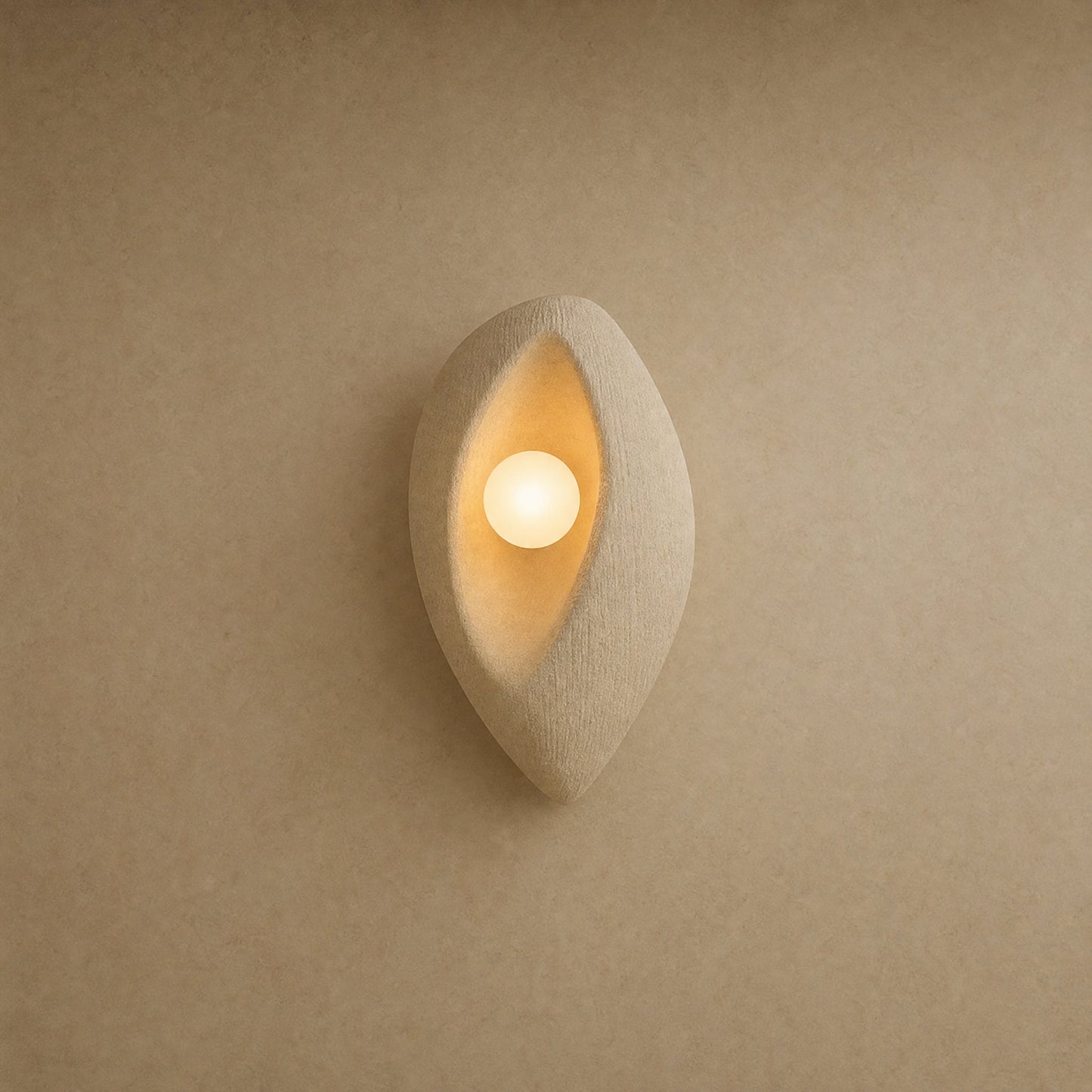 Savlin bedside wall light, ecru Petal shell 30 x 18 cm, lit | Wickleigh