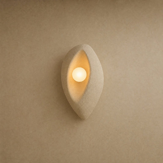 Savlin bedside wall light, ecru Petal shell 30 x 18 cm, lit | Wickleigh