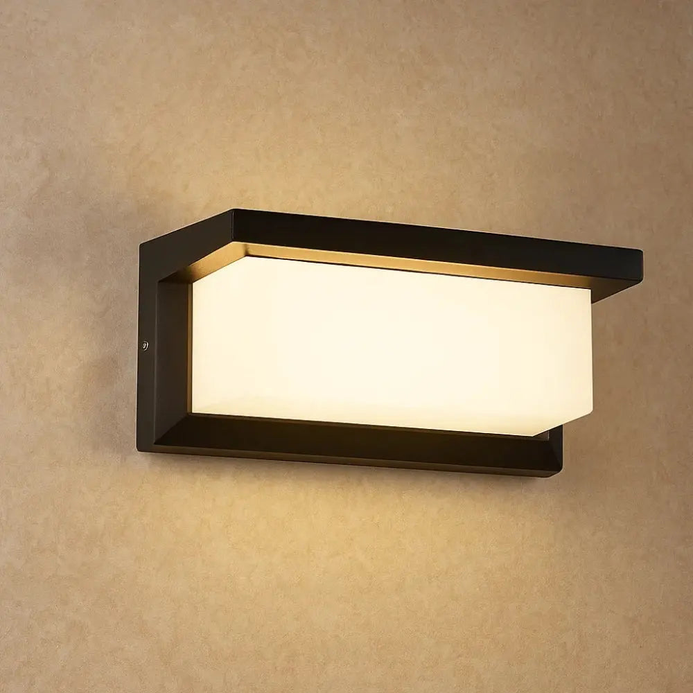 Dervin outdoor wall light | Wickleigh